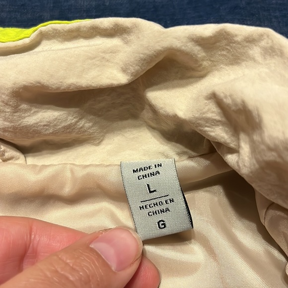 ❤️Levi’s Windbreaker❤️ - Picture 6 of 6